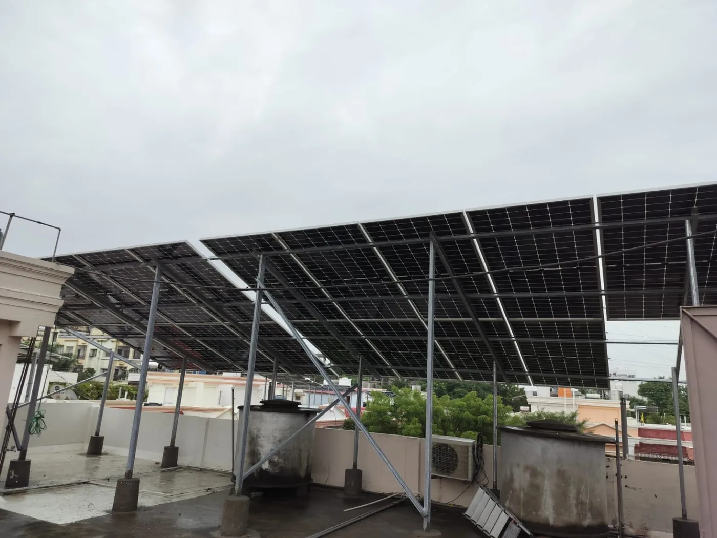 Solar rooftop structure
